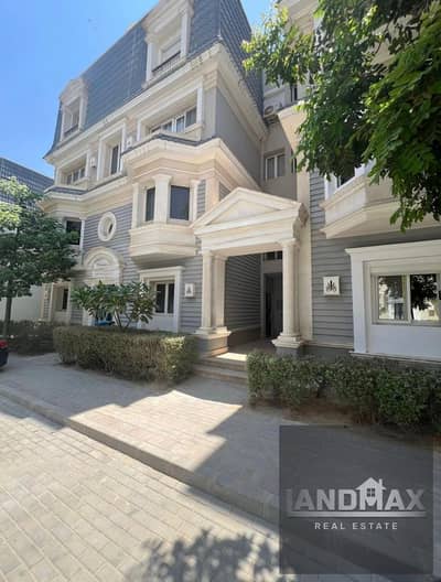 SKY VILLA للبيع في التجمع الخامس – القاهرة الجديدة بجوار هايد بارك | رووف فيلا فاخرة داخل ماونتن فيو بأقساط حتى 10 سنوات