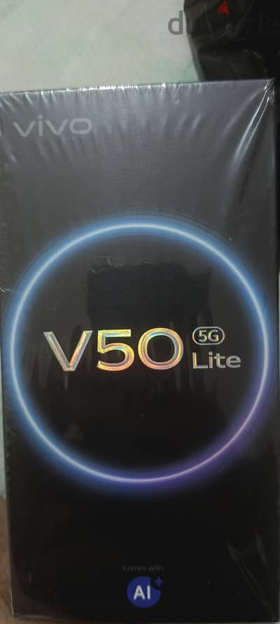 Vivo V50