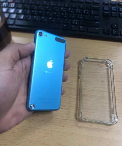 Apple iPod 32G 5th Gen Excellent condition