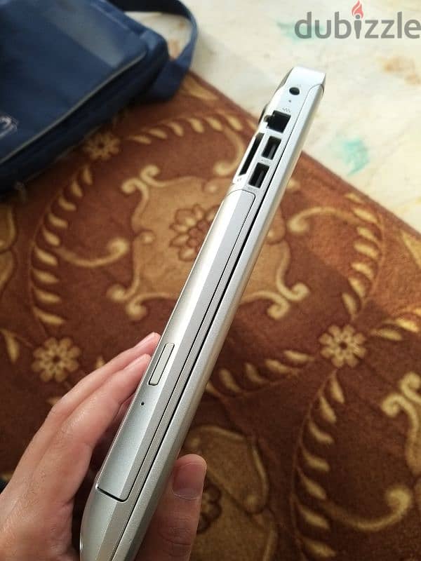 لابتوب HP Pavilion 15-AB153NR 3