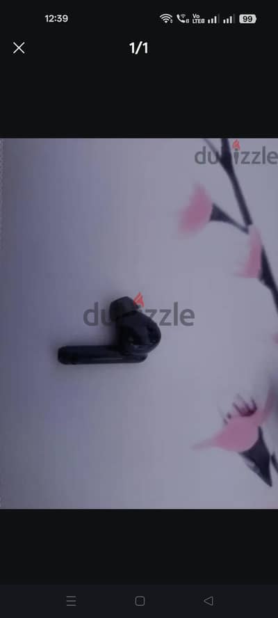 Oraimo free pods lite.
