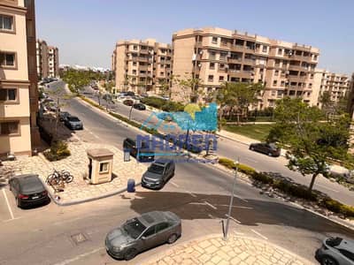 شقه ٨٩ متر للايجار ( قانون جديد ) في مدينتي بال B6 اول سكن