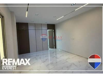 Ultra Super Lux Apartment in 3rd District October