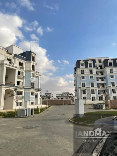 Live in a fully integrated community with flexible payment plan in one of the finest compounds in New Cairo - 5 mins from AUC and HYDEPARK