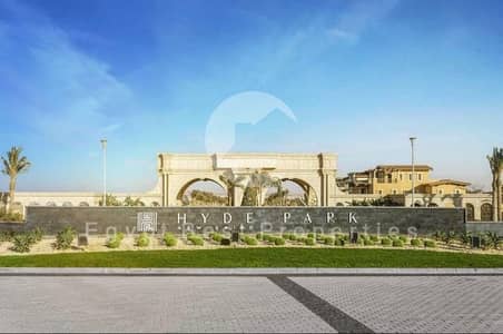 شقة دوبلكس مكتملة التشطيب، 4 غرف نوم، في موقع مميز، عمرها أكثر من 10 سنوات. ابدأ بدفع 5% فقط.