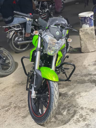 موتوسيكل بينلي كسر الزيرو benelli vlm 200