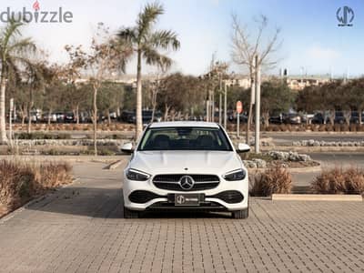 Mercedes Benz C180 - Aventgarde 2024 - 17,000 Km