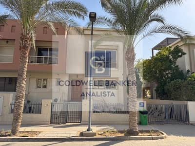 Twin house Ready to move fully finished for sale  in Oriana Cairo festival city new Cairo