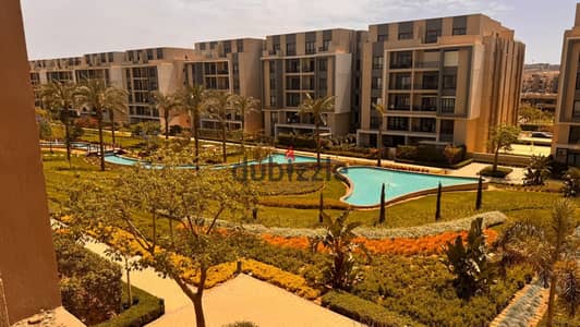 شقة لقطة للإيجار في مراسم اول سكن فيو مميز بالتكييفات