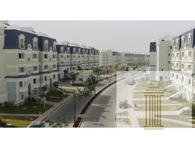 شقة جاهزة للمعاينة 130 متر بجوار palm hills new cairo بمقدم 5% واقساط على 8 سنين