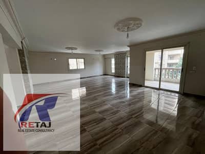 شقة مميزة للبيع 225 متر في مصر الجديدة فيو مفتوح واجهه علي الشارع مباني 2015 حديثة بسعر مميز                                                         .