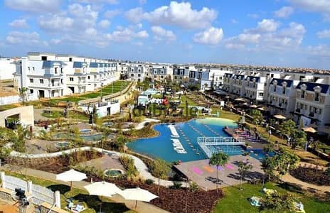 فرصة بسعر لقطة بنتهاوس متشطب واستلام فوري في كومبوند ماونتين فيو شيل اوت بارك اكتوبر