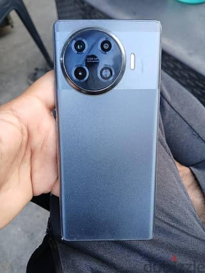Tecno Spark 20 Pro plus 2