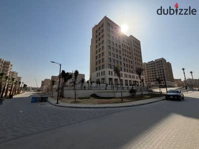 استلم محل بمساحه 111متر باقل مقدم وعلي اطول فترة سداد في 205 اركان بالم الشيخ زايد