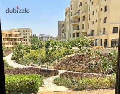 للايجار اول سكن دوبليكس بجنينة 4 غرف في كومبوند اويست اكتوبر