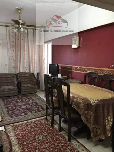 فرصه شقه للبيع بمدينه نصر بين حسن مامون وشارع الطاقه  تاني نمره من شارع الطاقه الشقه بها حصه بالارض