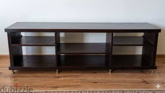 TV unit بحاله ممتازه