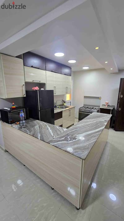My city is an 82m apartment for rent furnished B7 directly in front of the services