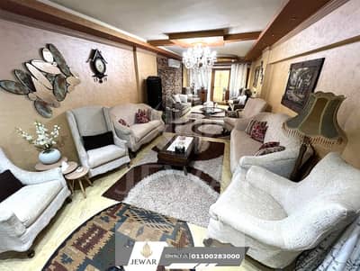 للبيع شقـــة 200 متر - رشــدي - متفرع من شارع رشدي باشا