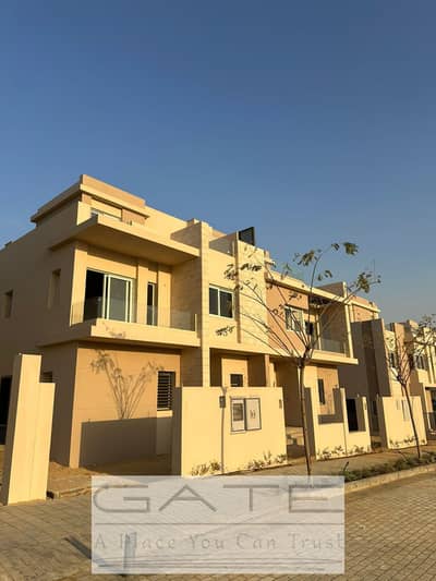 Resale-lowest price RTM-tawny hydepark