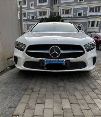 مرسيدس A180 2021