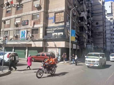 محل للايجار فى لوران على شارع ابوقير مباشر بجوار بى تك وقبانى