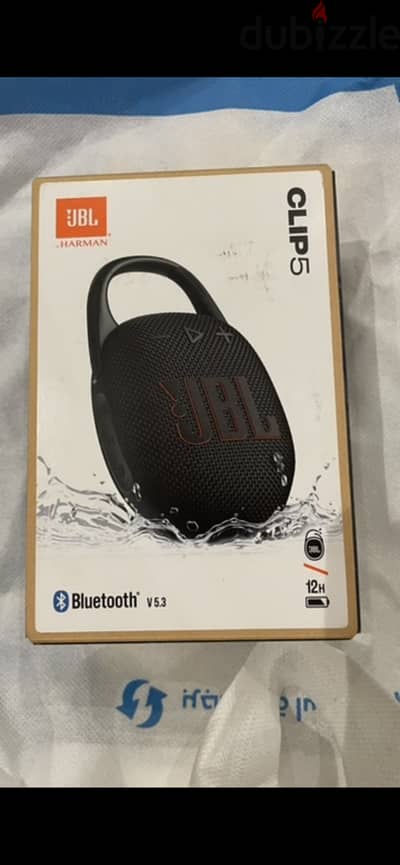 jbl clip 5 speaker new  with box