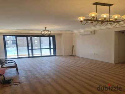 Apartment for sale in the best location in Patio Oro Compound