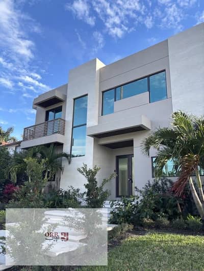 230 sqm villa in New Capital facing Diplomatic District, 1 min from airport, private pool, 485K down payment & 54K monthly installments. call me on wha