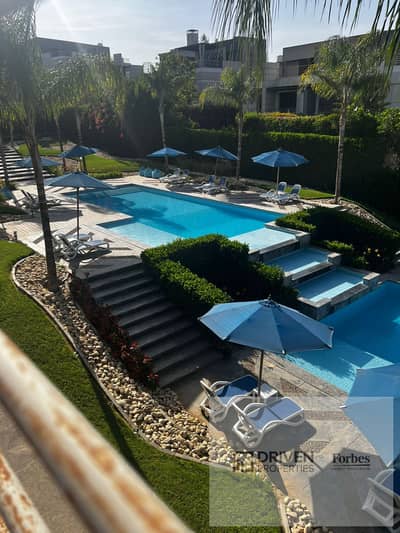 بموقع مميز جدا استلام فوري توين هاوس للبيع في كمبوند باتيو الزهراء Patio Al Zahraa Compound الشيخ زايد الجيزه