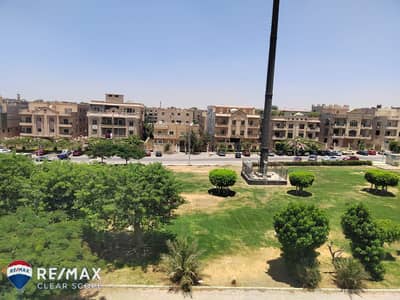 شقة للبيع بالياسمين 1 بفيو جاردن وتراس كبير مميز