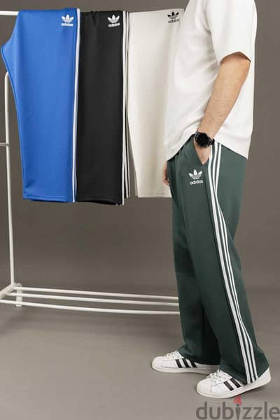 Adidas 3 line sweatpants
