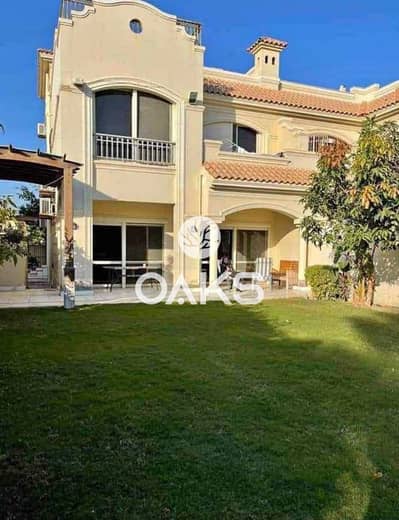 فيلا استلام فوري 220  في كمبوند من لافيستا مدينه الشروق بالتقسيط لفتره محدوده