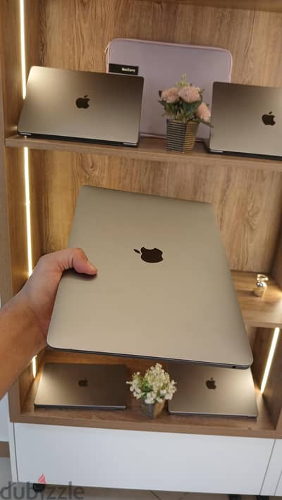 MacBook Air M1 عرض لفترة محدودة | ضمان حقيقي لمدة ٣ شهور |