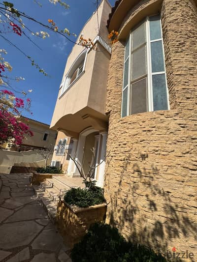 Twin house for rent at City Viwe old phase - viwe landscape