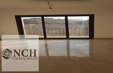 شقة تشطيب كامل للإيجار في فيفث سكوير | 130 متر