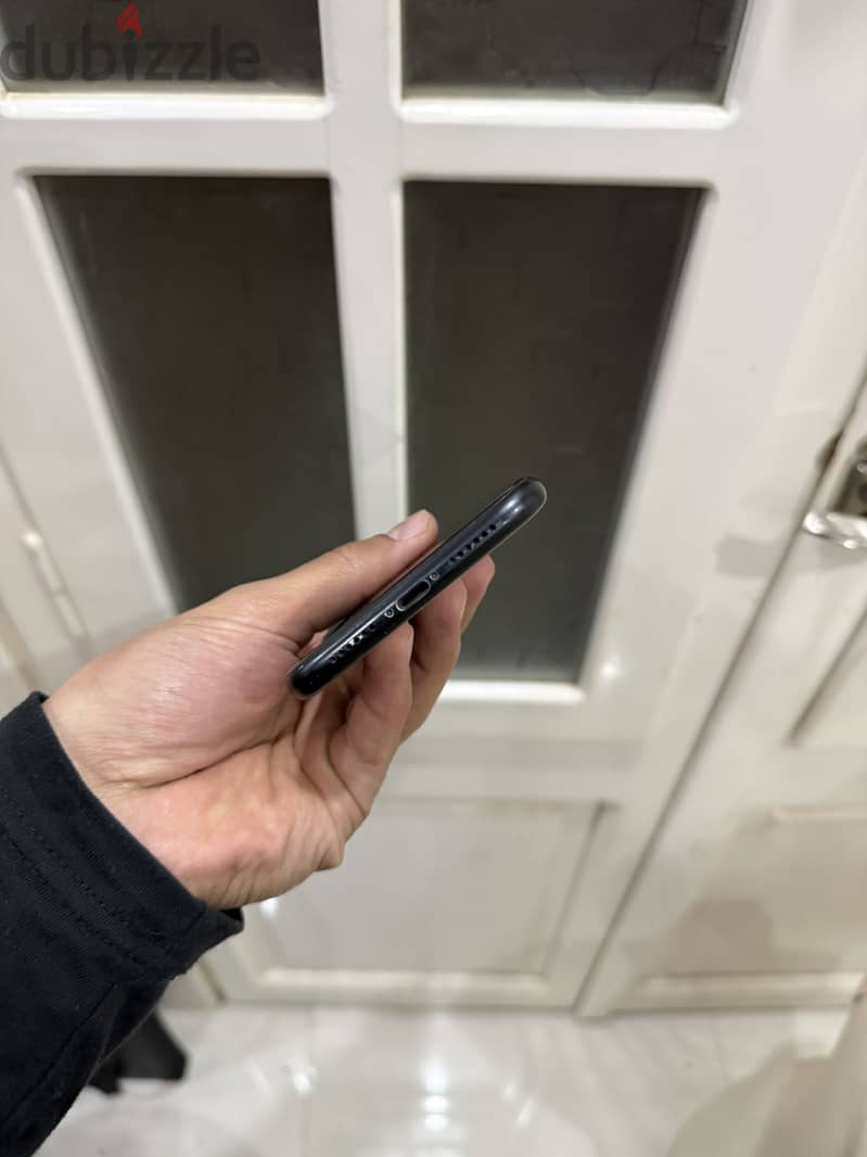 iPhone XR 64 zero 4