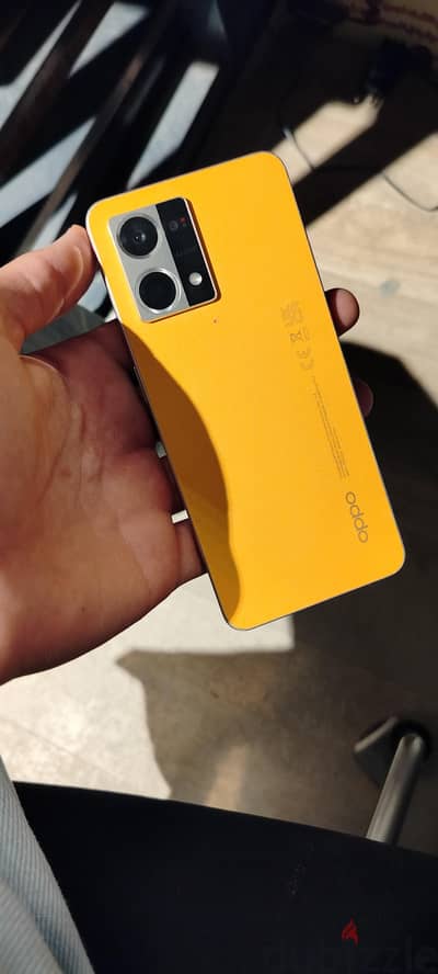 OPPO Reno7