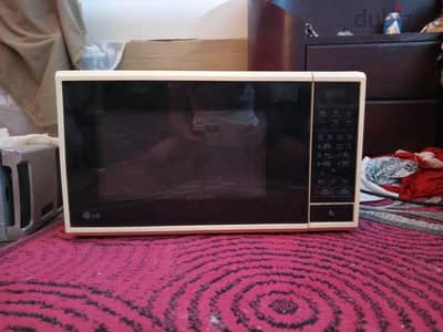 ميكرويف LG حاله ممتازه جدا