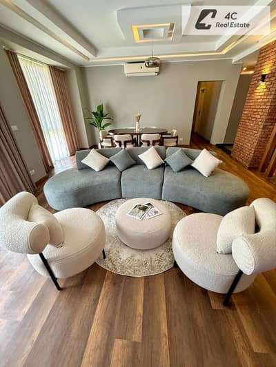 للايجار شقه luxury-first used-بكمبوند ايستاون-سوديك 160م بتقسيمه مميزه واقل ايجار بالكمبوند جاهزه للسكن بالقرب من جميع الخدمات