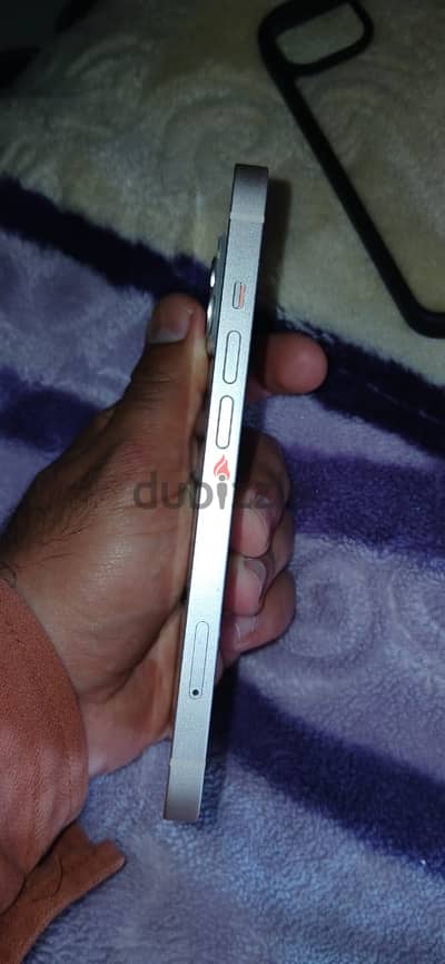 آيفون 13 عادي كسر زيرو