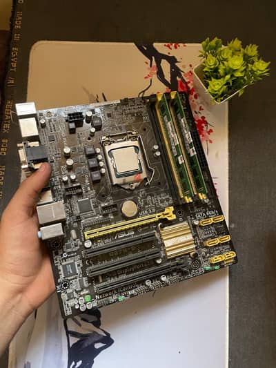 بندل جيل رابع i5 4590 وبوردة  Q87 ورامات 16