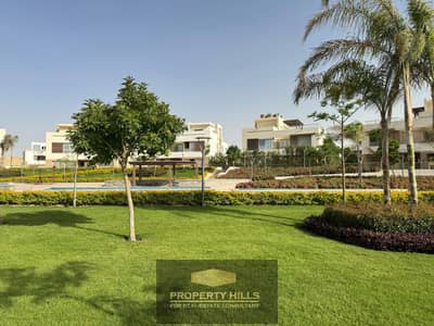 The right has immediately received the last finished twin villa with a landscape view next to Palm Hills and New Giza near O West