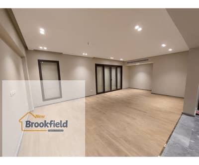 شقه للايجار اول سكن بالمطبخ والتكييفات واجهزة وشاترز كمبوند ديستريكت First Use apartment for rent with kitchen, Acs, appliances  District 5