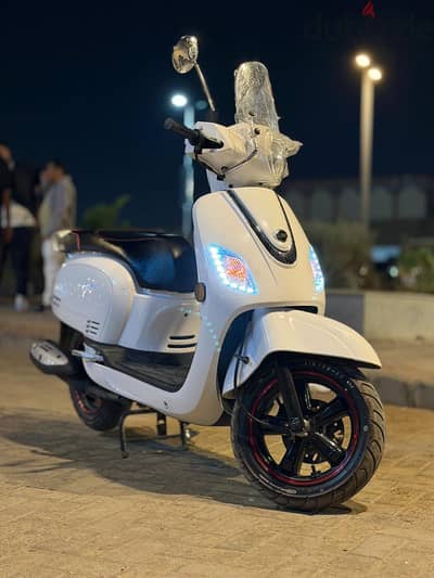 المقطم