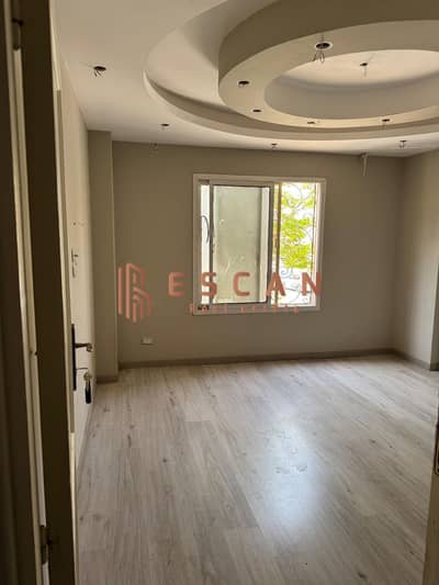 Apartment for rent, 136 square meters, in Al Rehab 1, near the old market and the medical center. Apartment for rent, 136 square meters, in Al Rehab 1, near the old market and the medical center.