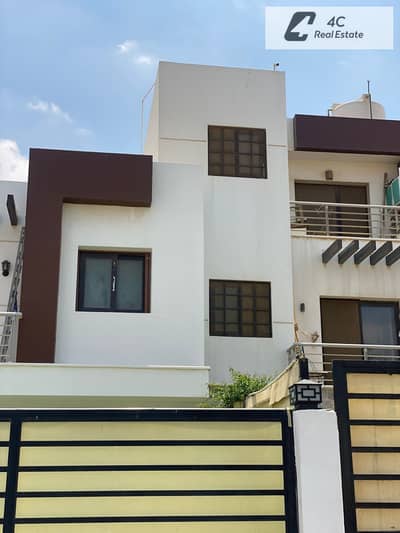 مازونيت فاخر للبيع في كمبوند هايد بارك  -Hyde park القاهرة الجديدة موقع مميز حديقة خاصة  220 متر في التجمع الخامس