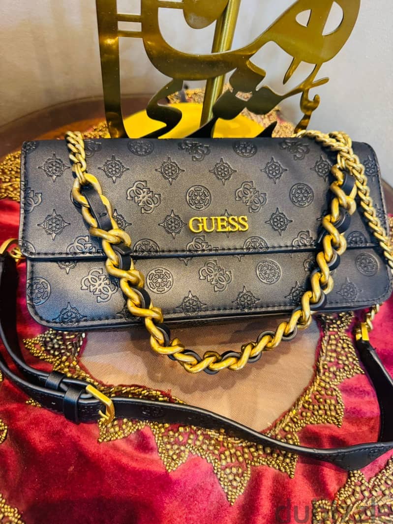 Guess Bag 2