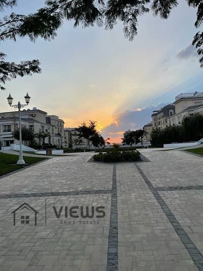 توين هاوس 374م للبيع نصف تشطيب موقع متميز ماونتن فيو هايد بارك Mountain view hyde park