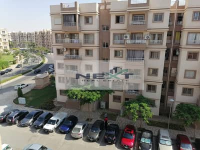 لقطه حقيقيه للايجار في ارقي واميز مراحل مدينتي فيb6 شقه 124متر التقسيمه3نوم+2حمام+ريسبشن+مطبخ+تراس الفيو مفتوح دور4 موقع ممتاز خطوط من الخدمات والثاوث